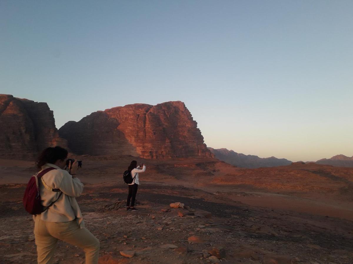 Desert Star Camp 瓦迪拉姆 外观 照片